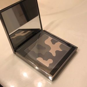 Burberry eyeshadow palette